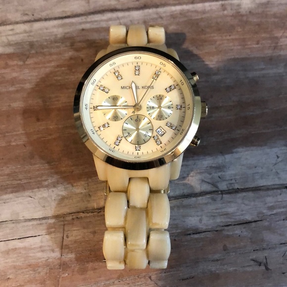 Michael Kors watch with bone band - Picture 1 of 2